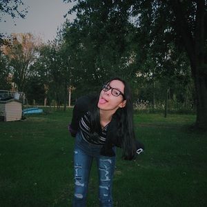 Meet your Posher, Shayla